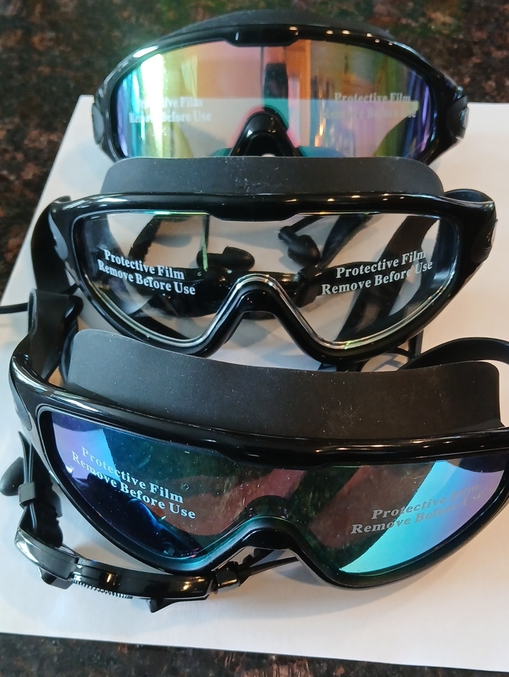 3 Pairs of Swimming Goggles (Waterproof and Antifog)